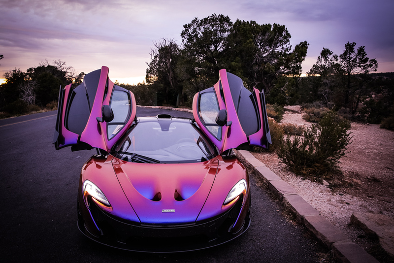 Illustration for article titled What It Was Like Driving My Dream Car, A Hyperblurple McLaren P1, Home